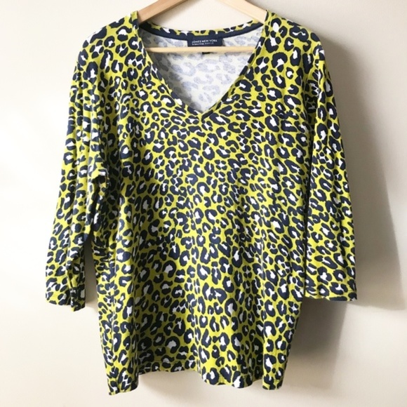 Jones New York Tops - Jones New York 3/4 Sleeve Leopard Print Tee